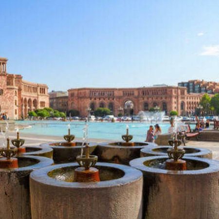 Luxury Apartment With Jacuzzi On Republic Square Jerevan Eksteriør billede
