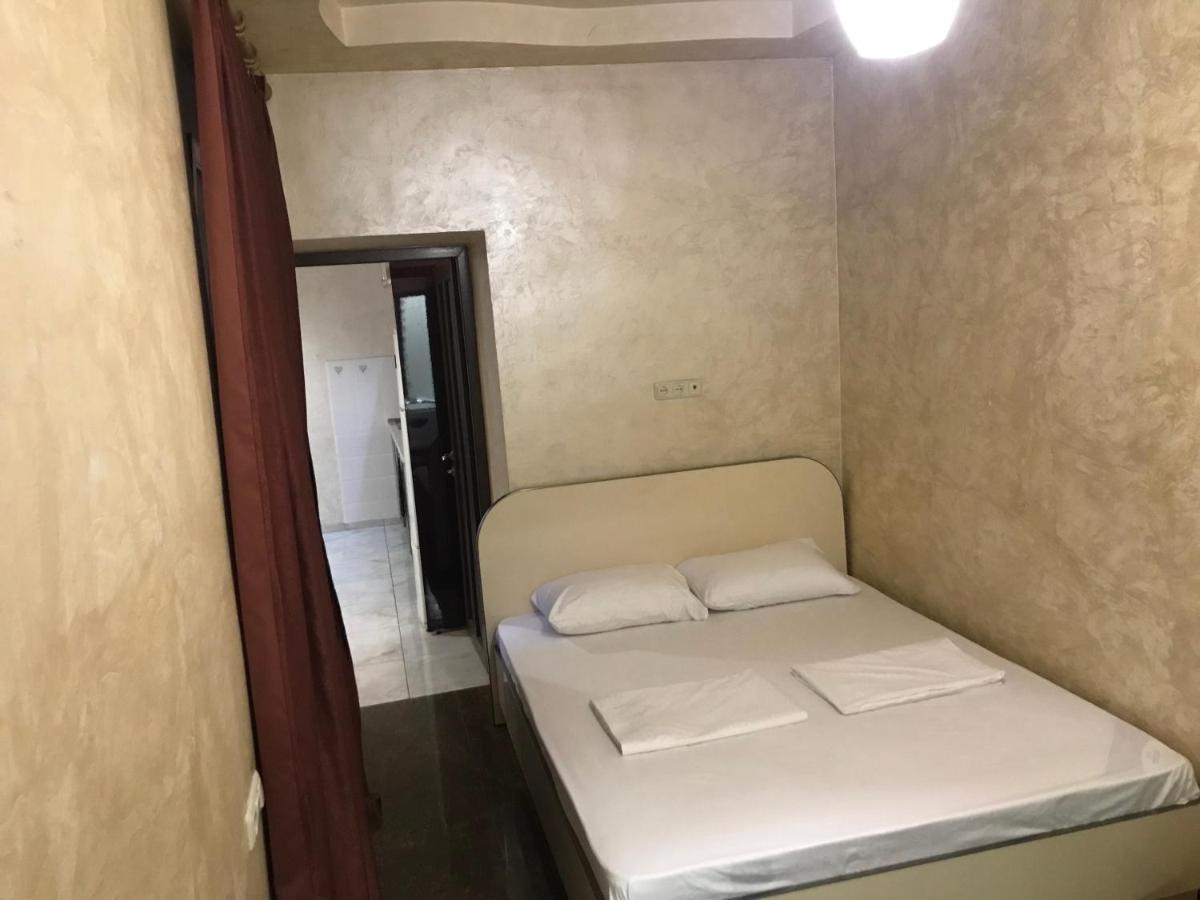 Luxury Apartment With Jacuzzi On Republic Square Jerevan Eksteriør billede