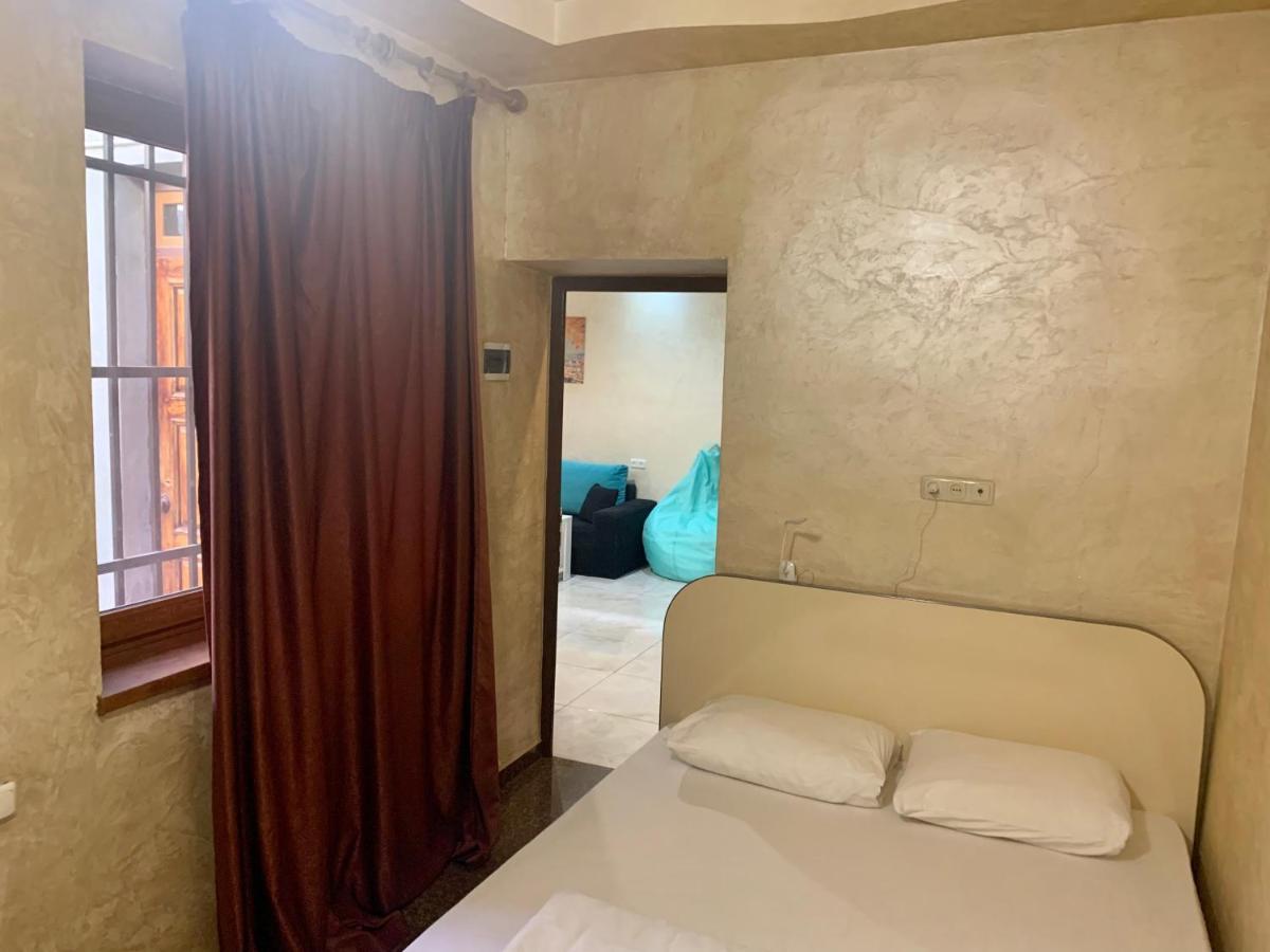 Luxury Apartment With Jacuzzi On Republic Square Jerevan Eksteriør billede