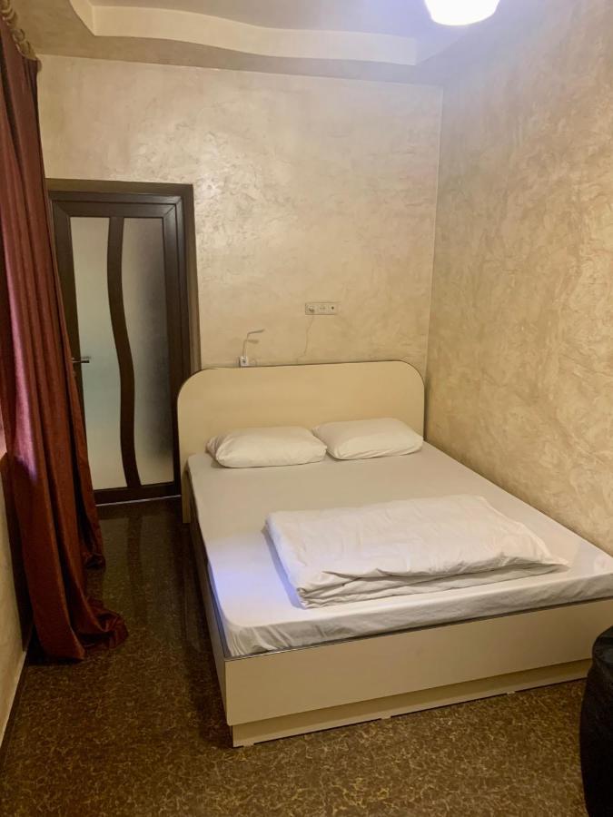 Luxury Apartment With Jacuzzi On Republic Square Jerevan Eksteriør billede