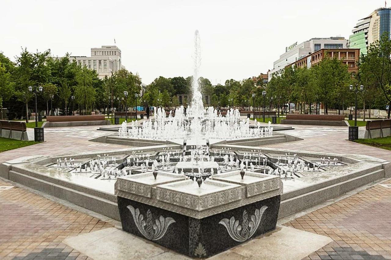 Luxury Apartment With Jacuzzi On Republic Square Jerevan Eksteriør billede